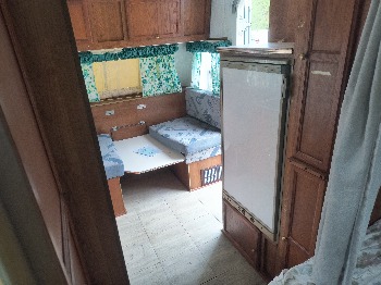 1998 aerolite travel-trailer - for sale near Elk River, Minnesota 106566_31_passenger_seat.jpg