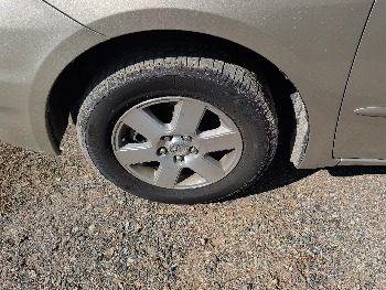 2006 toyota sienna le-7-passenger with 274406 miles for sale near elk-river, minnesota 106567_12_drv_front_wheel.jpg