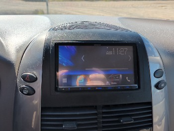 2006 toyota sienna le-7-passenger with 274406 miles for sale near elk-river, minnesota 106567_39_radio_closeup.jpg