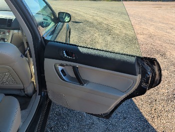 2008 subaru outback 2.5i with 185699 miles for sale near elk-river, minnesota 106569_30_pass_rear_door_panel.jpg