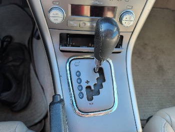 2008 subaru outback 2.5i with 185699 miles for sale near elk-river, minnesota 106569_41_shifter.jpg
