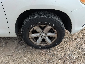 2008 toyota highlander base-4wd with 296754 miles for sale near elk-river, minnesota 106570_15_front_pass_wheel.jpg
