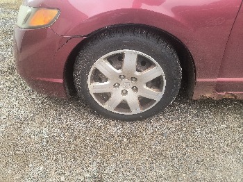 2006 honda civic lx-sedan-at with 229409 miles for sale near Elk River, Minnesota 106574_12_drv_front_wheel.jpg