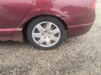 2006 honda civic lx-sedan-at with 229409 miles for sale near Elk River, Minnesota 106574_13_rear_drv_wheel.jpg