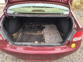 2006 honda civic lx-sedan-at with 229409 miles for sale near Elk River, Minnesota 106574_26_trunk.jpg