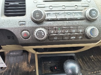 2006 honda civic lx-sedan-at with 229409 miles for sale near Elk River, Minnesota 106574_40_climate_control.jpg