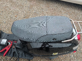 2025 zhng-lucky moped with 724 miles for sale near Elk River, Minnesota 106575_22_driver_seat.jpg