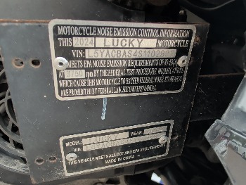 2025 zhng-lucky moped with 724 miles for sale near Elk River, Minnesota 106575_48_windshield_vin_plate.jpg
