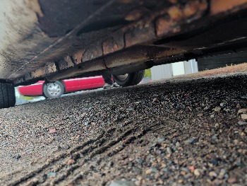 2005 dodge stratus with 83806 miles for sale near Elk River, Minnesota 106577_21_undercar_pass_side.jpg