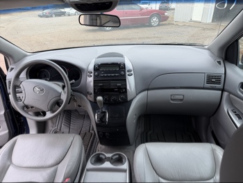 2006 toyota sienna le-7-passenger with 96729 miles for sale near Elk River, Minnesota 106581_34_whole_dash.jpg