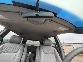 2006 toyota sienna le-7-passenger with 96729 miles for sale near Elk River, Minnesota 106581_35_headliner_sunroof.jpg