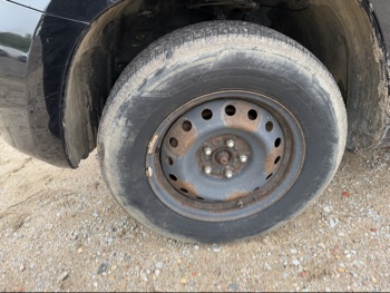 2007 toyota rav4 base-i4-2wd with 291949 miles for sale near Elk River, Minnesota 106586_12_drv_front_wheel.jpg