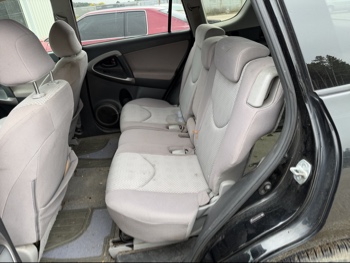 2007 toyota rav4 base-i4-2wd with 291949 miles for sale near Elk River, Minnesota 106586_24_drv_rear_seat.jpg