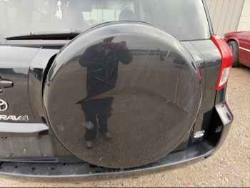 2007 toyota rav4 base-i4-2wd with 291949 miles for sale near Elk River, Minnesota 106586_27_spare_tire.jpg