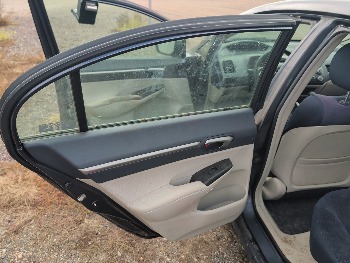 2006 honda civic-hybrid cvt with 234744 miles for sale near Elk River, Minnesota 106587_25_drv_rear_door_panel.jpg