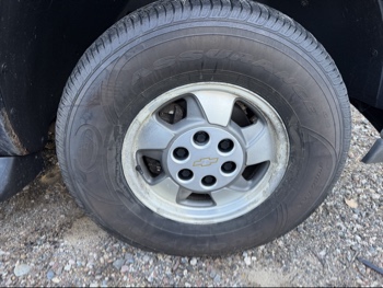 2003 chevrolet tahoe 4wd with 168168 miles for sale near Elk River, Minnesota 106589_15_front_pass_wheel.jpg
