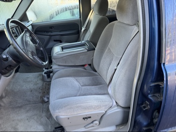 2003 chevrolet tahoe 4wd with 168168 miles for sale near Elk River, Minnesota 106589_22_driver_seat.jpg