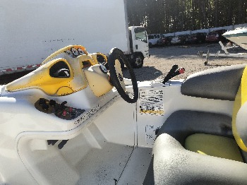 1997 ski-doo bombadier-speedster for sale near Elk River, Minnesota 106592_37_left_of_steering_wheel.jpg