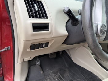 2014 toyota prius-v three with 202610 miles for sale near Elk River, Minnesota 106593_37_left_of_steering_wheel.jpg