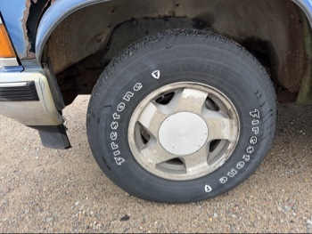 1997 chevrolet c-k-1500 ext.-cab-6.5-ft.-bed-4wd with 162301 miles for sale near Elk River, Minnesota 106604_12_drv_front_wheel.jpg