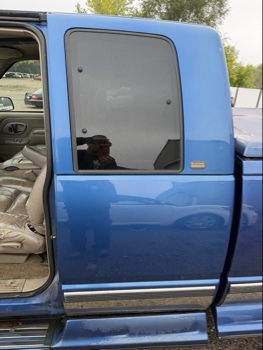 1997 chevrolet c-k-1500 ext.-cab-6.5-ft.-bed-4wd with 162301 miles for sale near Elk River, Minnesota 106604_25_drv_rear_door_panel.jpg