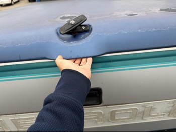 1997 chevrolet c-k-1500 ext.-cab-6.5-ft.-bed-4wd with 162301 miles for sale near Elk River, Minnesota 106604_26_trunk.jpg