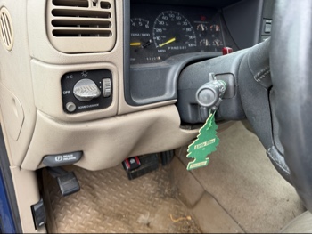 1997 chevrolet c-k-1500 ext.-cab-6.5-ft.-bed-4wd with 162301 miles for sale near Elk River, Minnesota 106604_37_left_of_steering_wheel.jpg