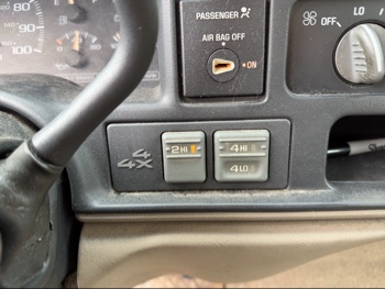 1997 chevrolet c-k-1500 ext.-cab-6.5-ft.-bed-4wd with 162301 miles for sale near Elk River, Minnesota 106604_38_4x4_switch.jpg
