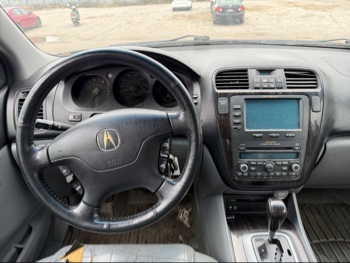 2006 acura mdx touring with 221119 miles for sale near Elk River, Minnesota 106605_33_dash_from_driver.jpg