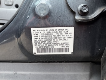 2006 acura mdx touring with 221119 miles for sale near Elk River, Minnesota 106605_47_door_vin_sticker.jpg