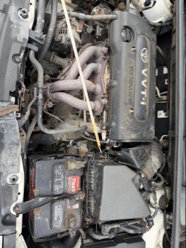 2010 scion xb 5-door-wagon-5-spd-mt with 219543 miles for sale near Elk River, Minnesota 106606_50_oil_dipstick.jpg