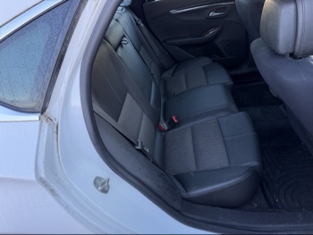2014 chevrolet impala 1lt with 148521 miles for sale near Elk River, Minnesota 106609_28_pass_rear_seat.jpg