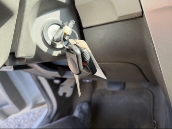 2008 ford focus ses-sedan with 288350 miles for sale near Elk River, Minnesota 106610_51_keys.jpg