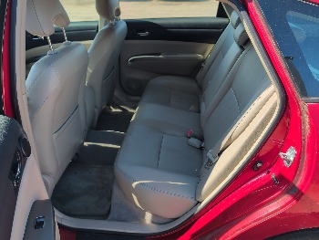 2009 toyota prius 4-door-liftback with 182239 miles for sale near Elk River, Minnesota 106613_24_drv_rear_seat.jpg