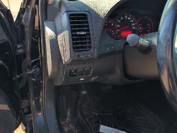 2008 nissan altima 2.5-s with 182605 miles for sale near Elk River, Minnesota 106614_37_left_of_steering_wheel.jpg