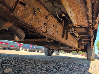 2008 chevrolet express ls-3500-extended with 167680 miles for sale near Elk River, Minnesota 106615_17_undercar_drv_side.jpg