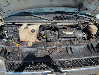 2008 chevrolet express ls-3500-extended with 167680 miles for sale near Elk River, Minnesota 106615_49_engine_bay.jpg