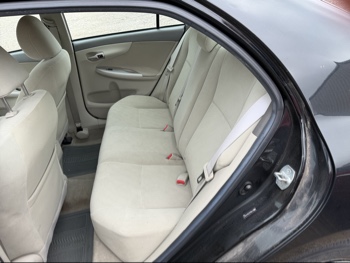 2010 toyota corolla le-4-speed-at with 170238 miles for sale near Elk River, Minnesota 106616_24_drv_rear_seat.jpg