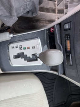 2010 toyota corolla le-4-speed-at with 170238 miles for sale near Elk River, Minnesota 106616_41_shifter.jpg