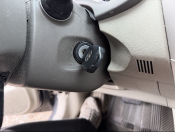 2010 toyota corolla le-4-speed-at with 170238 miles for sale near Elk River, Minnesota 106616_51_keys.jpg
