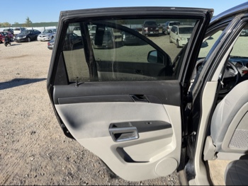 2009 saturn vue-green-line-hybrid fwd with 81619 miles for sale near Elk River, Minnesota 106620_25_drv_rear_door_panel.jpg