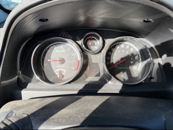 2009 saturn vue-green-line-hybrid fwd with 81619 miles for sale near Elk River, Minnesota 106620_43_gauge_cluster.jpg