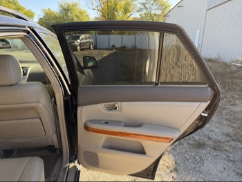 2007 lexus rx-350 awd with 368583 miles for sale near Elk River, Minnesota 106621_30_pass_rear_door_panel.jpg