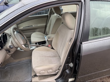 2005 nissan altima 2.5 with 177729 miles for sale near Elk River, Minnesota 106623_22_driver_seat.jpg