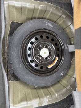 2005 nissan altima 2.5 with 177729 miles for sale near Elk River, Minnesota 106623_27_spare_tire.jpg