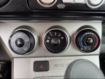 2008 scion xb wagon with 181235 miles for sale near Elk River, Minnesota 106624_40_climate_control.jpg