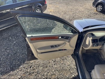 2003 audi a6 3.0-with-tiptronic with 127913 miles for sale near Elk River, Minnesota 106625_23_driver_door_panel.jpg
