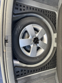 2003 audi a6 3.0-with-tiptronic with 127913 miles for sale near Elk River, Minnesota 106625_27_spare_tire.jpg