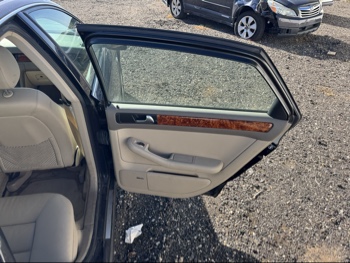 2003 audi a6 3.0-with-tiptronic with 127913 miles for sale near Elk River, Minnesota 106625_30_pass_rear_door_panel.jpg