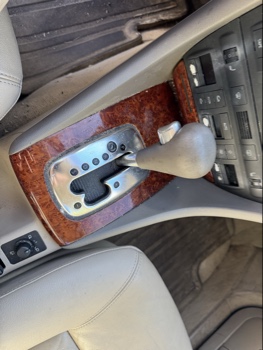 2003 audi a6 3.0-with-tiptronic with 127913 miles for sale near Elk River, Minnesota 106625_41_shifter.jpg